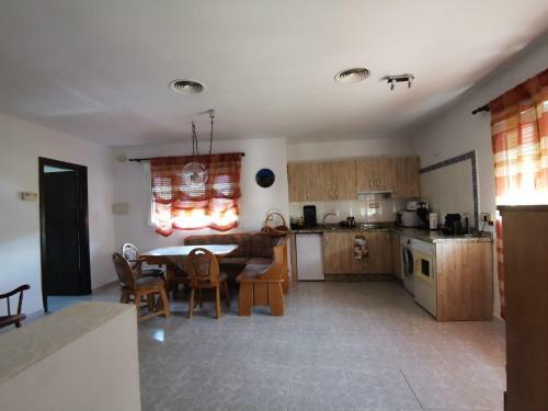 Apartamento Entre Pinos Y Playa