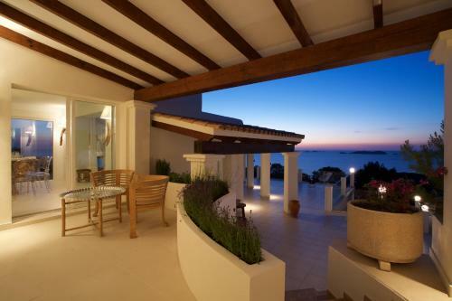 Villa C'an Petra, Carrer Club Robinson