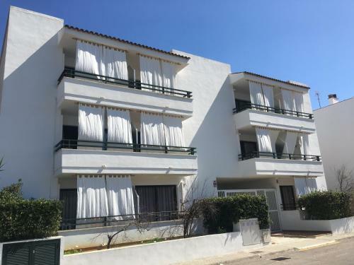 Apartamentos Es Dol�