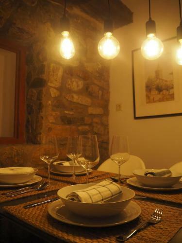 Apartamento Piso Con Encanto En La Parte Vieja.