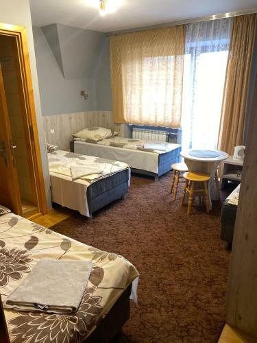 Bed & Breakfast Pokoje Go?cinne Madzia