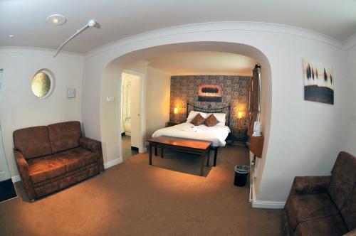 Posada The Red Lion Hotel By Marston's Inns