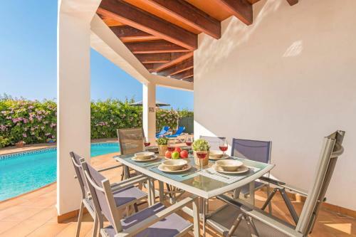 Villa Mariona By Villa Plus