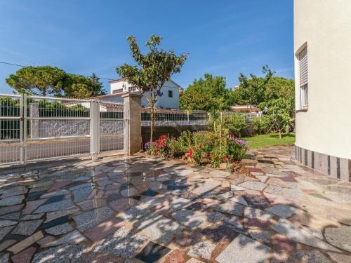 Holiday Home With Two Separate Floors And Private Swimming Pool
