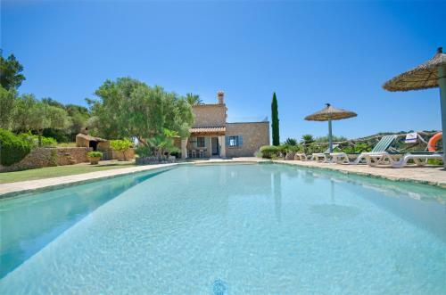 Villa Finca Son Roman�