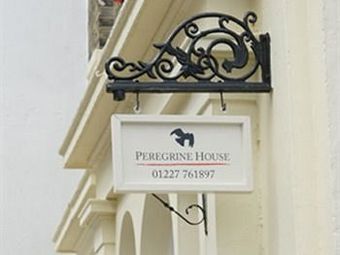 Hostal Peregrine House