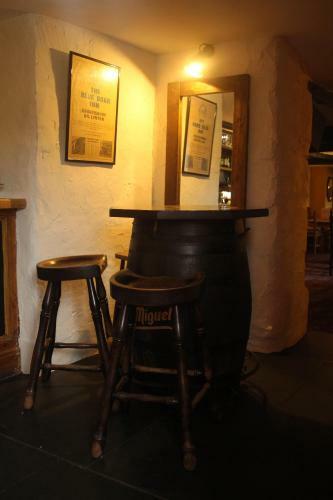 Hostal Blue Ball Inn