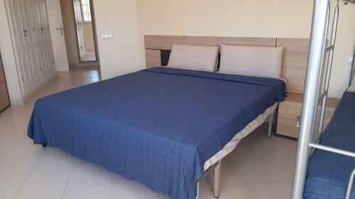Villa En Veneziola Con Atracadero Privado