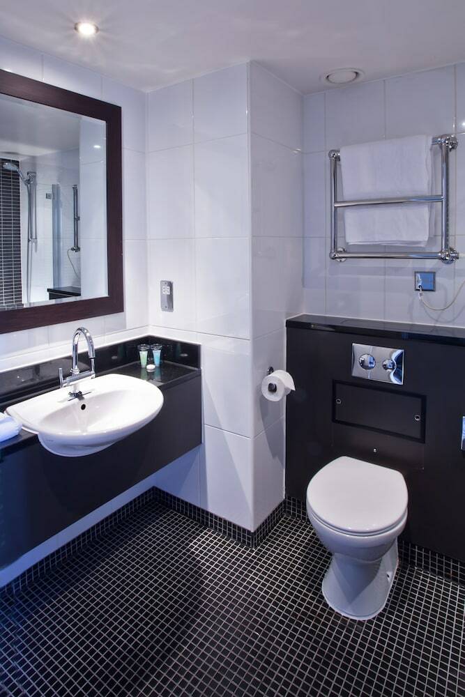 Daresbury Park Hotel