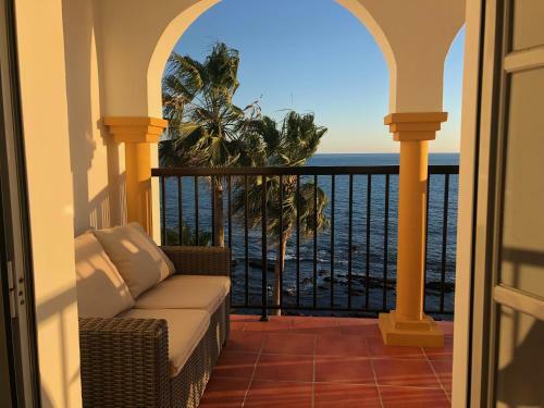 Balcon Del Mar 2-3 A, Apartament On The Beach Front