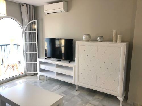 Balcon Del Mar 2-3 A, Apartament On The Beach Front