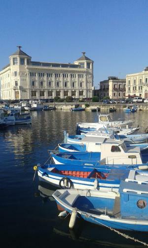 Hostal Gelone 83 - Camera Aretusa - Teatro Greco/ortigia