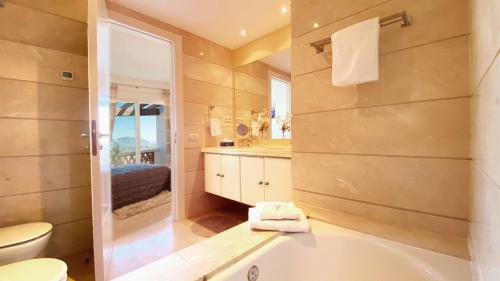 La Cala Golf Luxury Townhouse, Frontline Golf, Spectacular Views