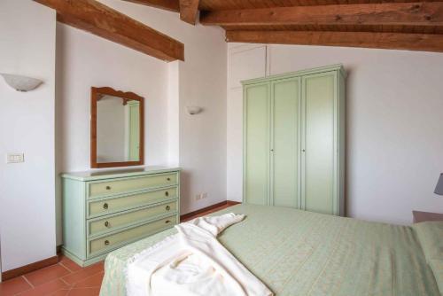Apartamento House And Apt. In Sassari 30366