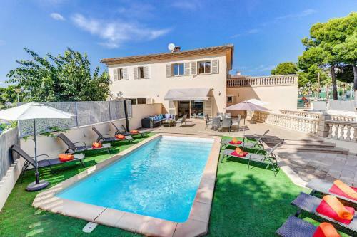 Villa Isabella By Villa Plus
