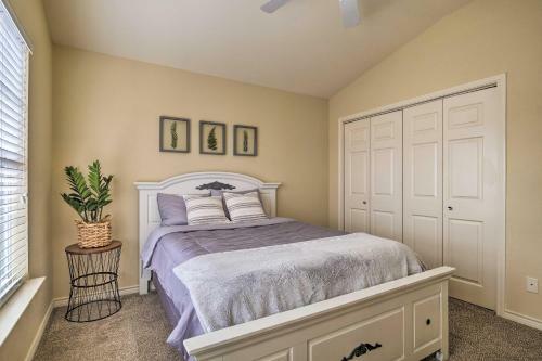 Modern Afton Townhome - Walk To Grand Lake!