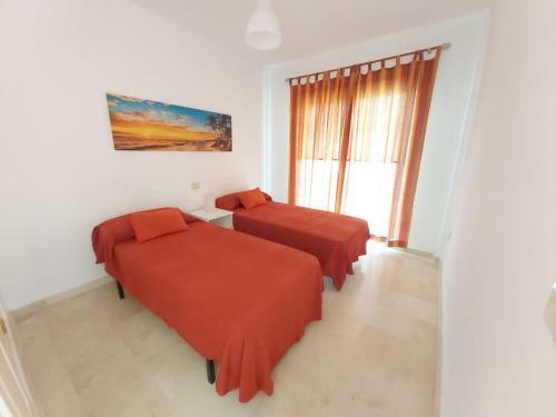 Spacious Apartment With Jacuzzi And Pool Access