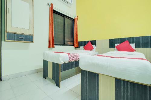 Oyo Flagship 48365 Hotel Shiva's Castle