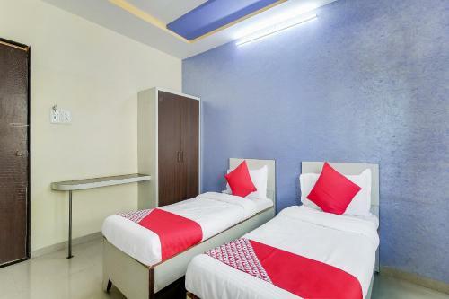 Oyo Flagship 48365 Hotel Shiva's Castle
