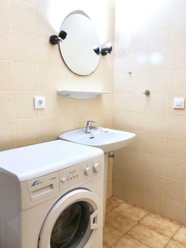 Apartament Amb Jardi A La Platja D'empuriabrava
