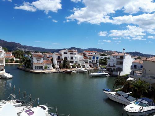 Apartamento Au C?ur de La Marina Empuria