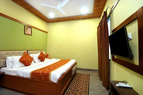 Hotel Seven