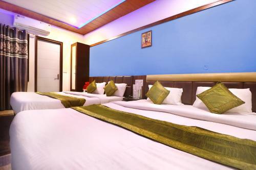 Hotel Seven