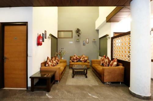 Hotel Seven