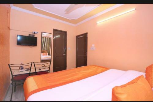 Pop 85152 Hotel Sameer Residency