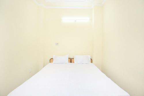 Spot On 43673 Hotel New Mehak Palace