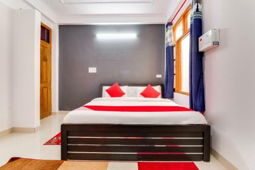 Oyo 61273 Hotel Origin
