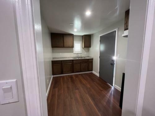 Motel Erth Inn By Aga Bell Gardens