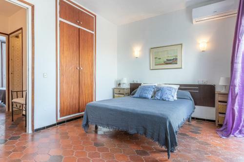 Goldhome - Port Petit