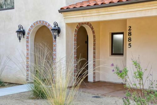 2885abd4-4bdrm Casa Blanca
