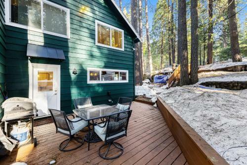 Laurel Lodge Oasis