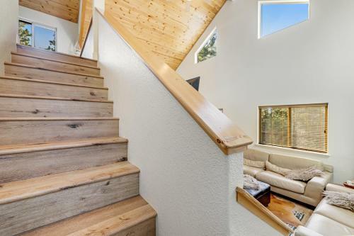 Blue Mountain Hideaway