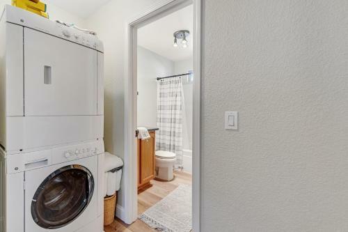 Blue Mountain Hideaway