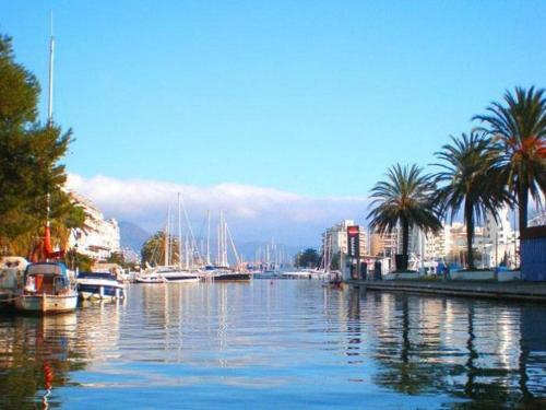 Apartamento Royal Marine En Empuriabrava