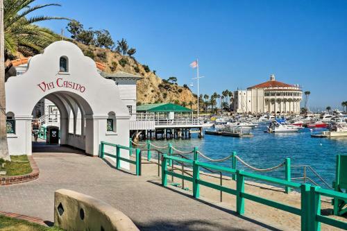 Oceanfront Villa With One Of A Kind Amazing View!!