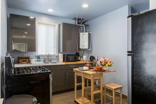 Apartamento Urban Refuge - Full Kitchen/washer/dryer Inside