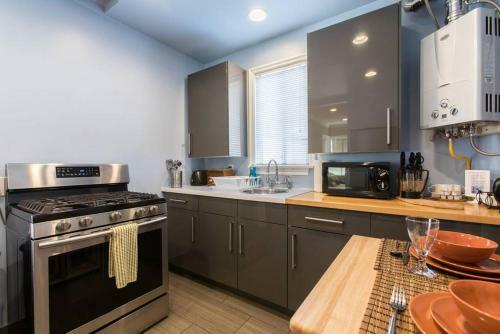 Apartamento Urban Refuge - Full Kitchen/washer/dryer Inside