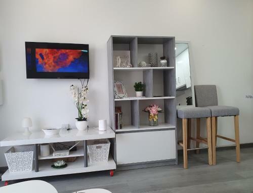 Beautiful Minimalist Apartment In Empuriabrava,spain