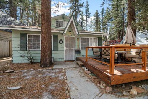 Bear Paz Cabin