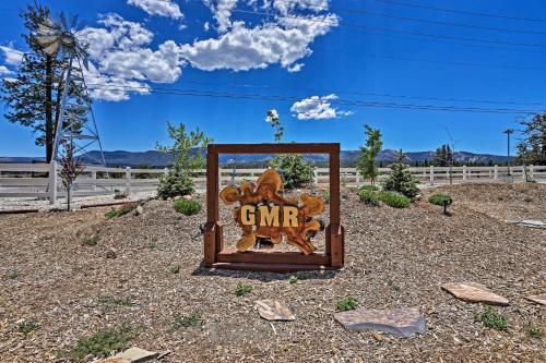 Gold Mountain Ranch Big Bear Cabin With Deck!