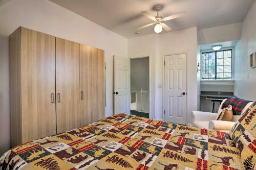 Cozy Cottage With Spacious Yard About 4 Mi To Ski!