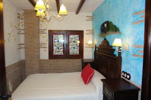 Casa Rural Ermita Santa Maria de La Sierra