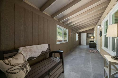Hillside Hideaway