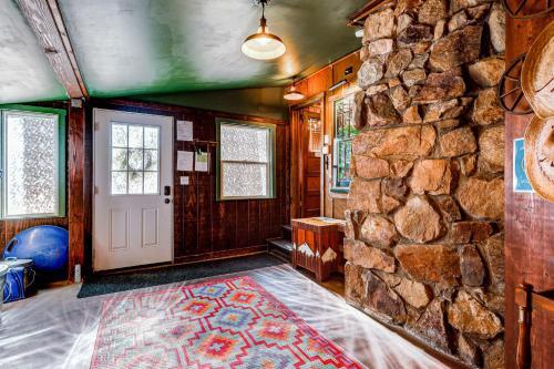 Hobbit House In Big Bear