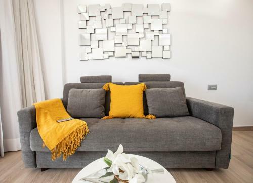 Luxury Apartment Boutique In Torres Del Sol