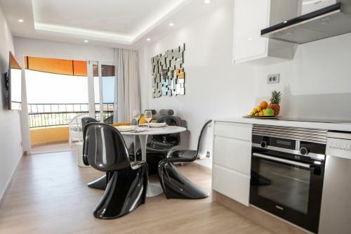 Luxury Apartment Boutique In Torres Del Sol